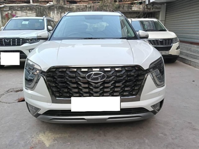 Hyundai Alcazar 1.5 Signature (O) 7-Seater Diesel AT Second-hand 2023 Hyundai Alcazar 1.5 Signature (O) 7-Seater Diesel AT for sale in Lucknow-0