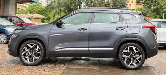 Second-hand 2023 Kia Seltos X-Line Turbo DCT for sale in Mumbai-4