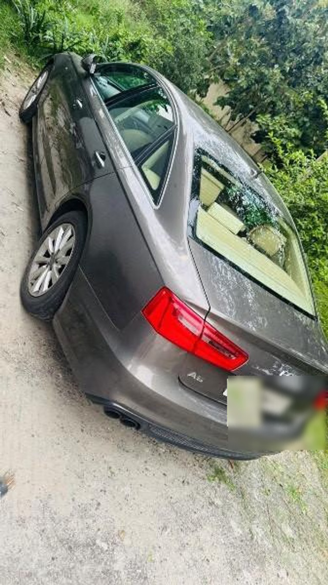 Second-hand 2015 Audi A6 35 TDI Technology for sale in New Delhi-3