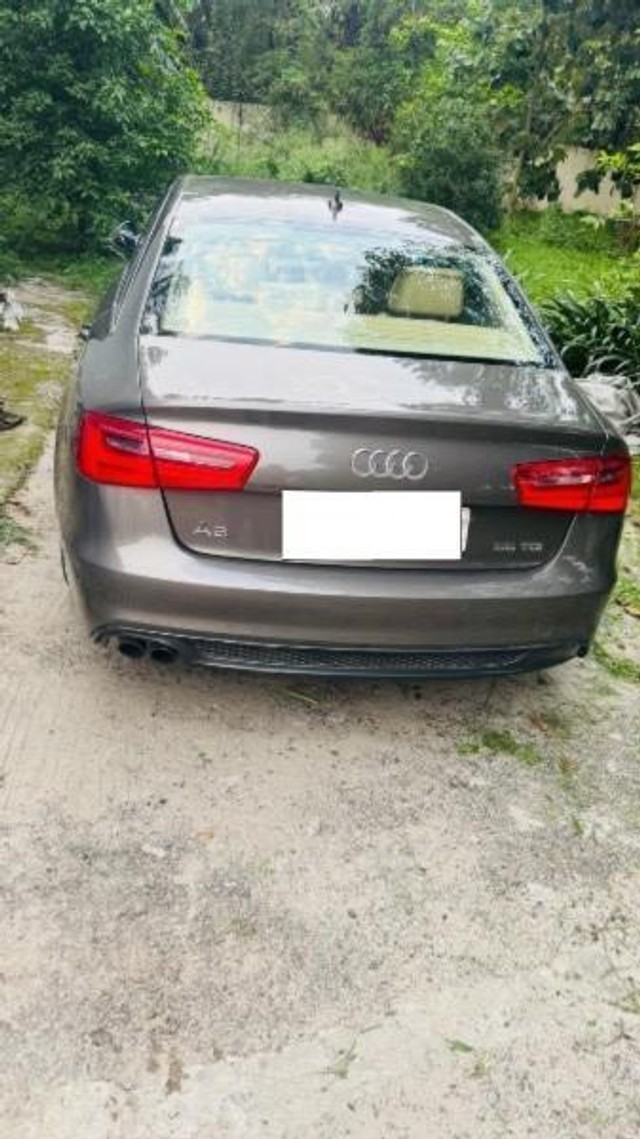 Second-hand 2015 Audi A6 35 TDI Technology for sale in New Delhi-5