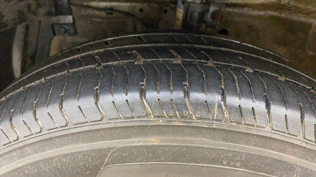 Second-hand 2016 Maruti Swift Dzire VXI Optional for sale in Hyderabad-30