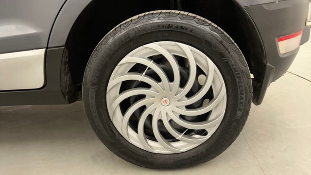 Second-hand 2017 Ford Ecosport Trend Diesel for sale in Pune-19