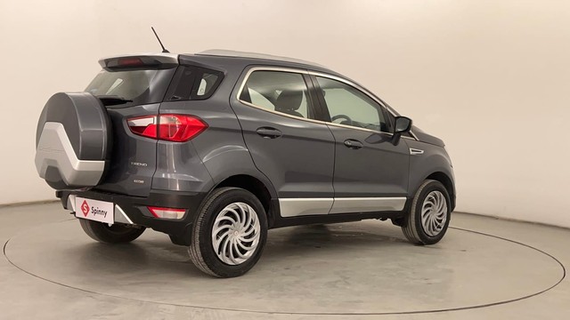 Second-hand 2017 Ford Ecosport Trend Diesel for sale in Pune-3