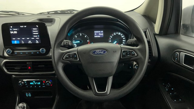 Second-hand 2017 Ford Ecosport Trend Diesel for sale in Pune-39