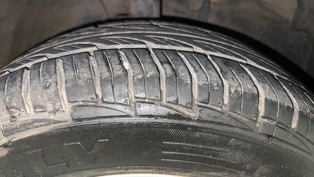 Second-hand 2015 Toyota Corolla Altis Petrol LE for sale in Mumbai-27