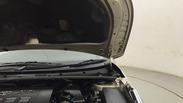 Second-hand 2015 Toyota Corolla Altis Petrol LE for sale in Mumbai-32