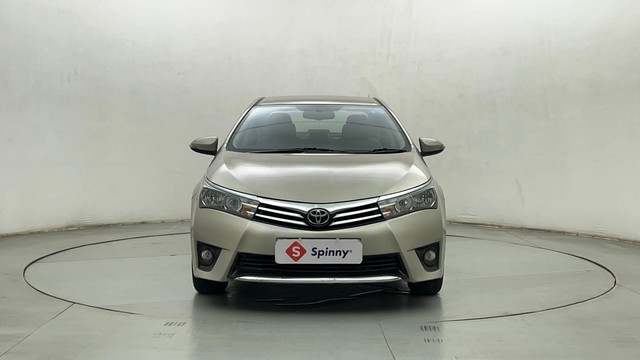 Second-hand 2015 Toyota Corolla Altis Petrol LE for sale in Mumbai-7