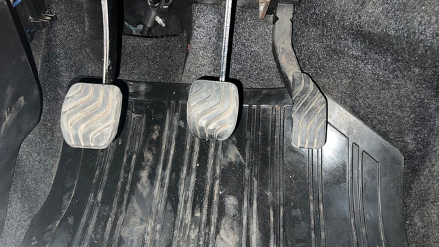 Second-hand 2021 Renault KWID 1.0 RXT Opt for sale in Kolkata-14