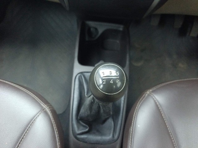 Second-hand 2017 Hyundai EON Sportz for sale in Visakhapatnam-12