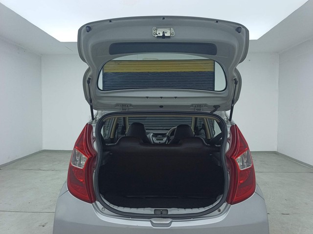 Second-hand 2017 Hyundai EON Sportz for sale in Visakhapatnam-38