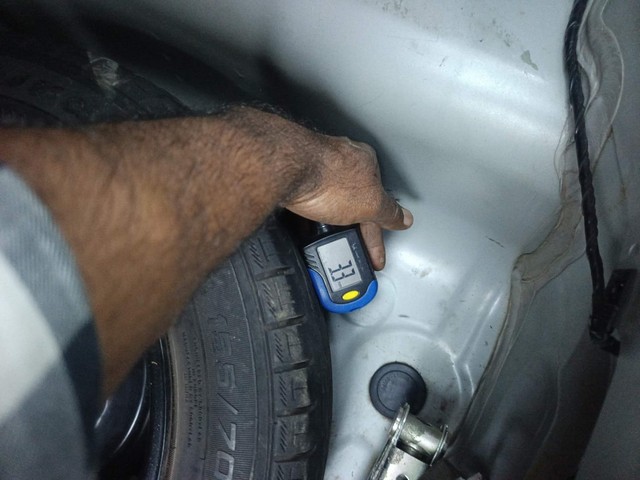 Second-hand 2017 Hyundai EON Sportz for sale in Visakhapatnam-21