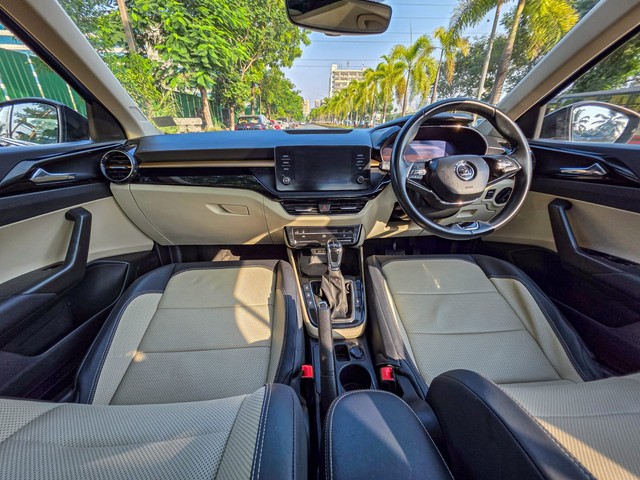 Second-hand 2023 Skoda Slavia 1.5 TSI Style DSG for sale in Mumbai-13