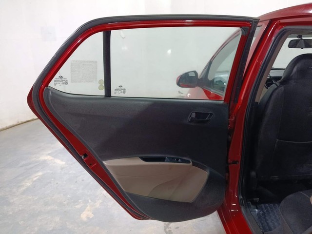 Hyundai Grand i10 1.2 Kappa Magna BSIV Second-hand 2017 Hyundai Grand i10 1.2 Kappa Magna BSIV for sale in Kochi-37