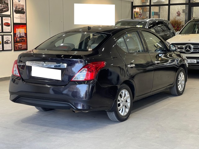 Second-hand 2017 Nissan Sunny XV CVT for sale in Hyderabad-6
