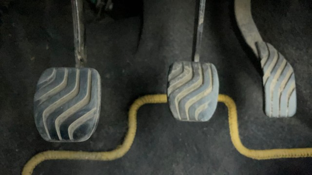 Second-hand 2017 Renault KWID RXT for sale in Ahmedabad-14