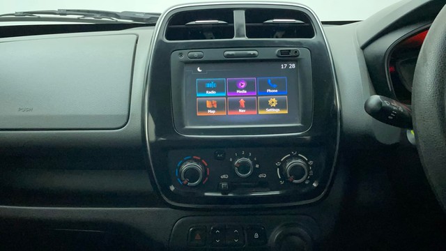 Second-hand 2017 Renault KWID RXT for sale in Ahmedabad-30