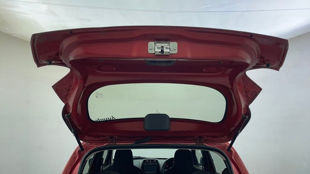 Second-hand 2017 Renault KWID RXT for sale in Ahmedabad-33