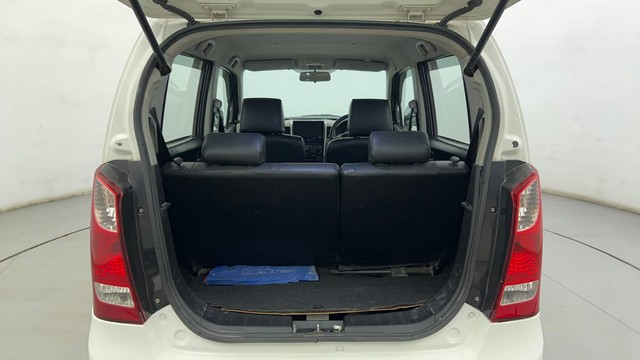 Second-hand 2014 Maruti Wagon R VXI for sale in Ahmedabad-9