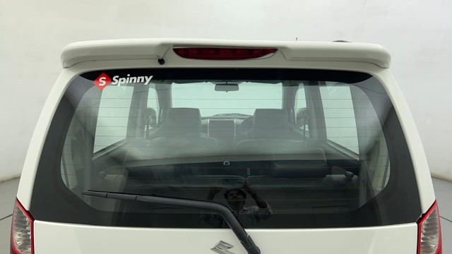 Second-hand 2014 Maruti Wagon R VXI for sale in Ahmedabad-34