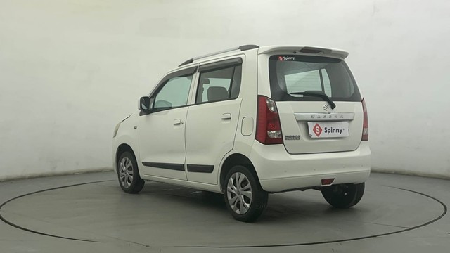 Second-hand 2014 Maruti Wagon R VXI for sale in Ahmedabad-5