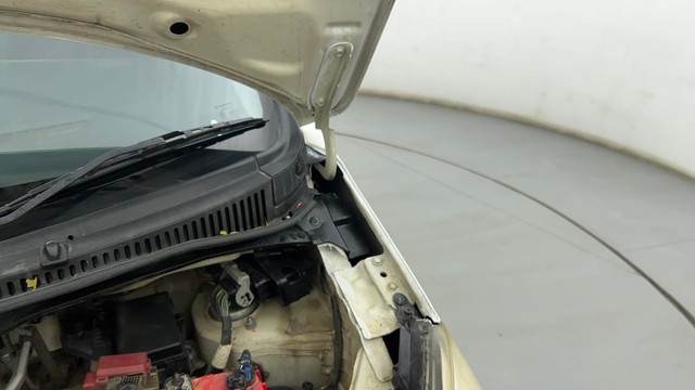 Second-hand 2014 Maruti Wagon R VXI for sale in Ahmedabad-35