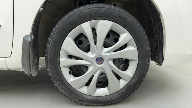 Second-hand 2014 Maruti Wagon R VXI for sale in Ahmedabad-17