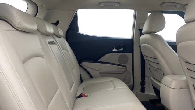 Second-hand 2021 Mahindra XUV300 W8 BSVI for sale in Gulbarga-16