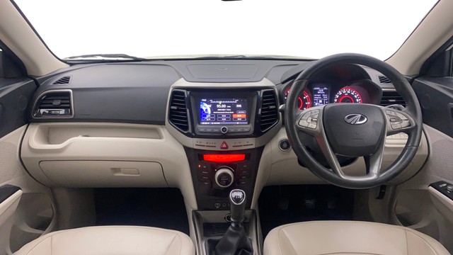 Second-hand 2021 Mahindra XUV300 W8 BSVI for sale in Gulbarga-10