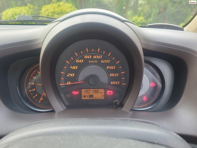 Second-hand 2013 Honda Amaze VX Diesel for sale in Ernakulam-7