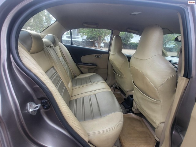 Second-hand 2013 Honda Amaze VX Diesel for sale in Ernakulam-6