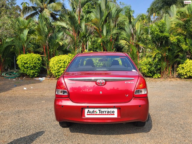 Second-hand 2011 Toyota Etios V for sale in Ernakulam-2