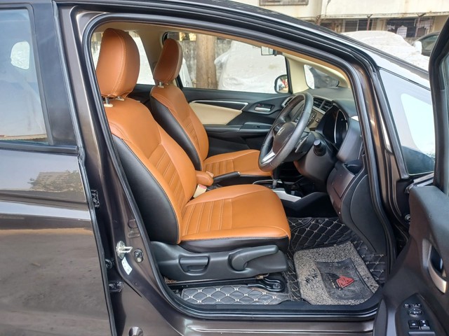 Second-hand 2019 Honda Jazz VX CVT for sale in Mumbai-8