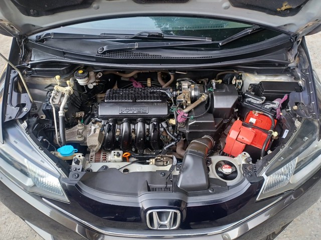 Second-hand 2019 Honda Jazz VX CVT for sale in Mumbai-17