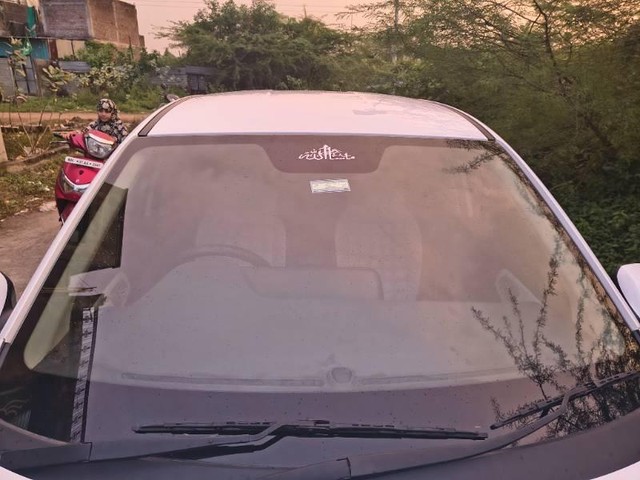 Hyundai Aura SX Second-hand 2024 Hyundai Aura SX for sale in Yavatmal-4