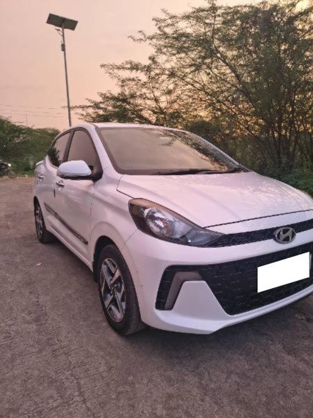 Hyundai Aura SX Second-hand 2024 Hyundai Aura SX for sale in Yavatmal-9
