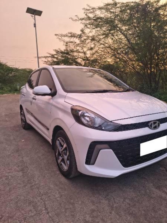 Hyundai Aura SX Second-hand 2024 Hyundai Aura SX for sale in Yavatmal-0