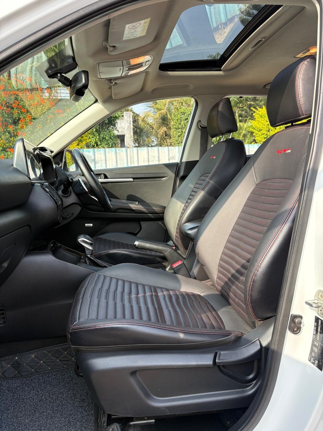 Second-hand 2022 Kia Sonet GTX Plus Diesel BSVI for sale in Kolhapur-12