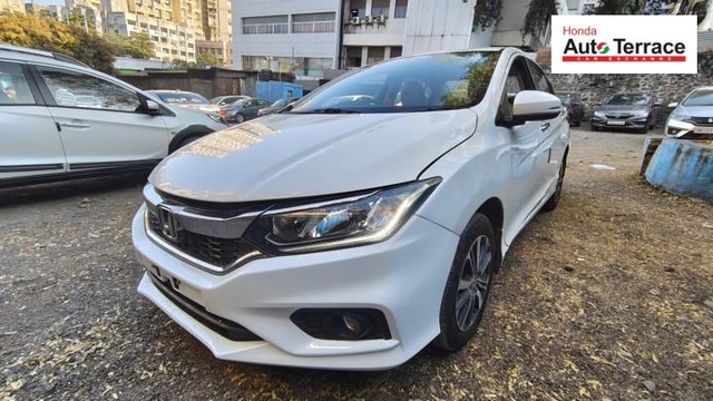 Second-hand 2021 Honda City CVT for sale in Pune-14