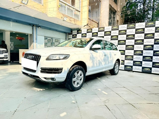 Second-hand 2015 Audi Q7 3.0 TDI Quattro Premium Plus for sale in Pune-2