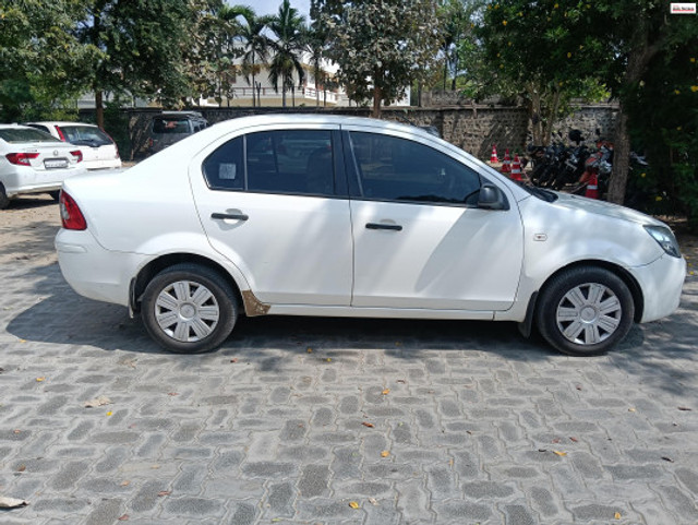Second-hand 2012 Ford Fiesta 1.6 Duratec EXI for sale in Coimbatore-2