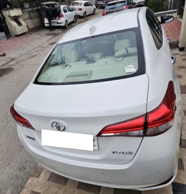Second-hand 2018 Toyota Yaris VX BSIV for sale in Faridabad-4