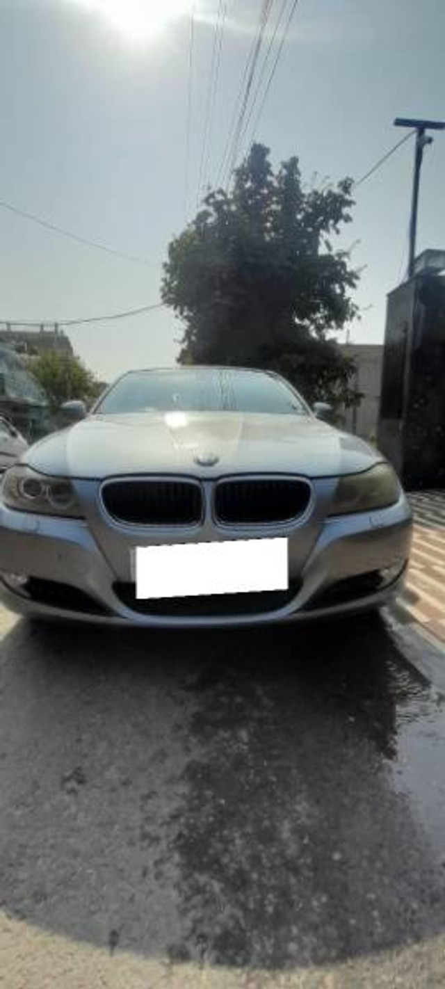 Second-hand 2010 BMW 3 Series 320d for sale in Kharar-3