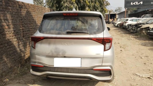 Kia Carens Prestige Plus Opt DCT Second-hand 2024 Kia Carens Prestige Plus Opt DCT for sale in Dehradun-1
