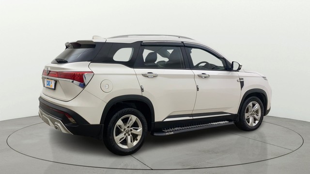 Second-hand 2020 MG Hector Sharp Diesel MT BSIV for sale in Hyderabad-13