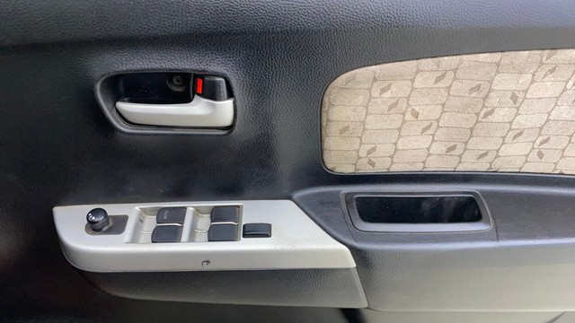 Second-hand 2013 Maruti Wagon R VXI BS IV for sale in Navi Mumbai-17