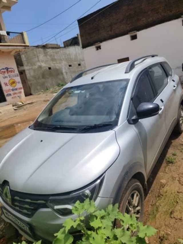 Second-hand 2023 Renault Triber RXT BSVI for sale in Maihar-4
