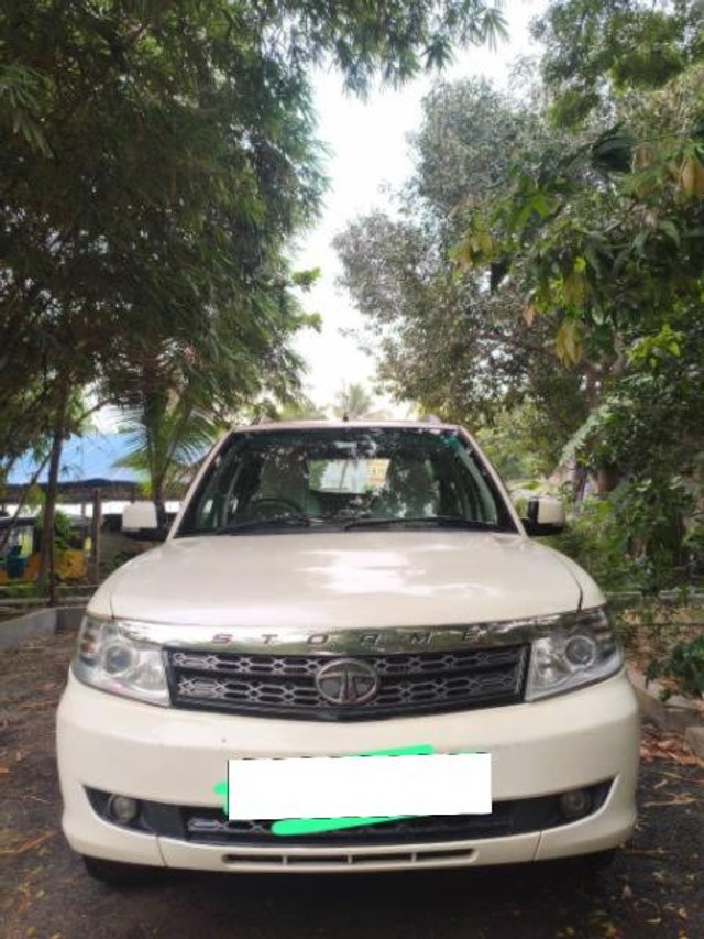Second-hand 2017 Tata Safari DICOR 2.2 EX 4x2 BS IV for sale in Narasaraopet-3