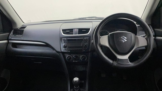 Second-hand 2016 Maruti Swift VXI for sale in Bangalore-11