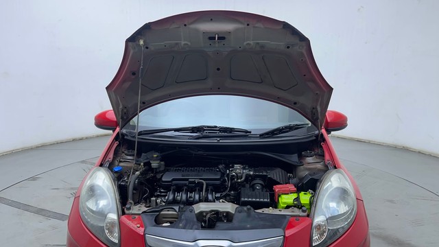 Second-hand 2015 Honda Brio VX for sale in Hyderabad-8