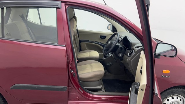 Second-hand 2015 Hyundai i10 Magna 1.1 for sale in Chennai-15